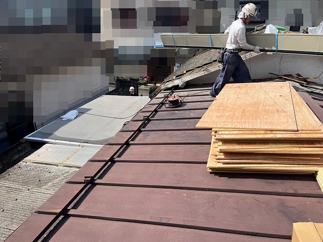 甲府市　屋根葺き替え工事